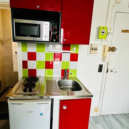 Daire Design Parisien ,calme & Parfaitement Equipe *